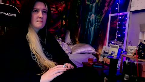 Candi online show from June 2026 05:37:01 PM