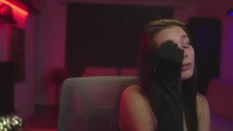 Candy Storm online show from November 2025 08:58:01 PM