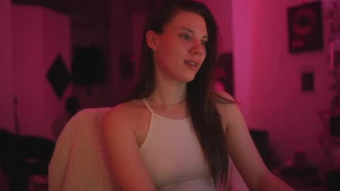 Candy Storm online show from April 2026 01:20:02 AM