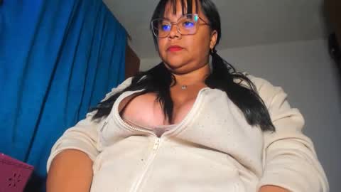 Snapshot of candy_browm1 chatting on May 2026 01:56:01 AM Candy Brown online show from May 2026 01:56:01 AM