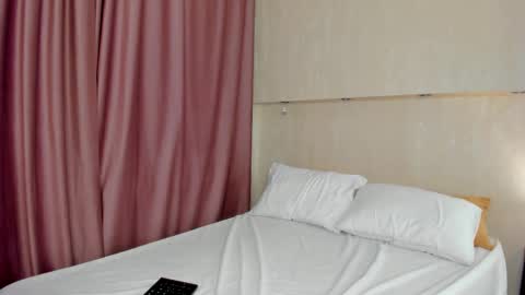 Candy online show from September 2025 12:14:01 AM