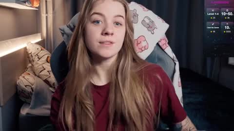 Snapshot of candy_meggie chatting on January 2025 02:04:01 PM Megan online show from January 2025 02:04:01 PM