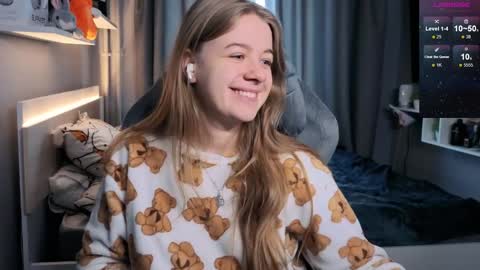 Snapshot of candy_meggie chatting on February 2025 10:36:02 AM Megan online show from February 2025 10:36:02 AM