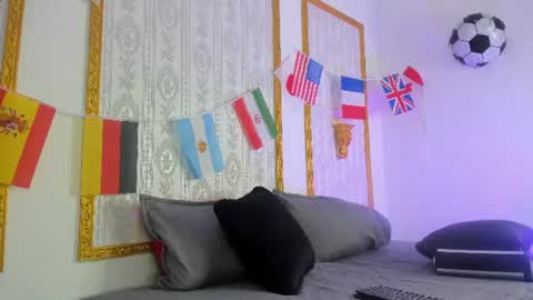 Snapshot of candy_plus chatting on July 2026 06:54:01 PM Candy plus online show from July 2026 06:54:01 PM