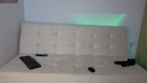 Scarlett online show from September 2025 05:00:02 AM