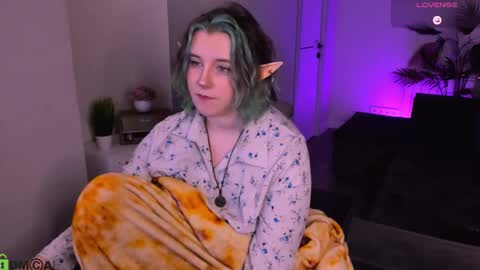 Snapshot of candy_yeah chatting on March 2026 01:08:01 AM Mary online show from March 2026 01:08:01 AM