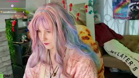 Snapshot of candy_yeahh chatting on July 2026 01:12:02 AM Mary online show from July 2026 01:12:02 AM