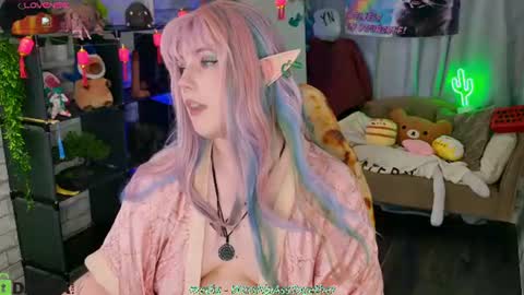 Snapshot of candy_yeahh chatting on July 2026 01:36:02 AM Mary online show from July 2026 01:36:02 AM