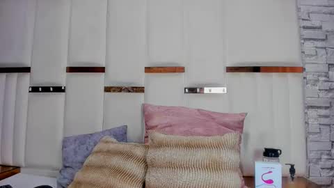 candyandsteven online show from February 2026 03:11:01 AM