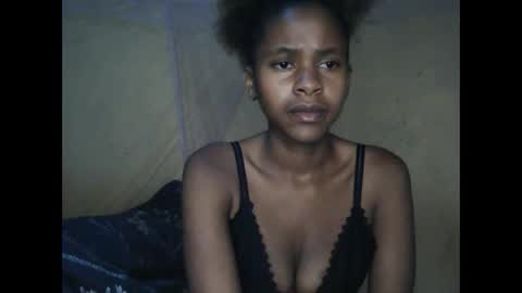 candybrown001 online show from September 2025 06:41:02 PM
