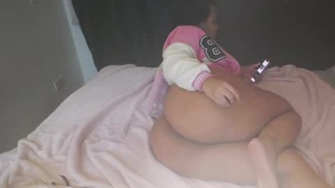 Snapshot of candyceeh chatting on May 2026 05:34:01 AM Candy online show from May 2026 05:34:01 AM