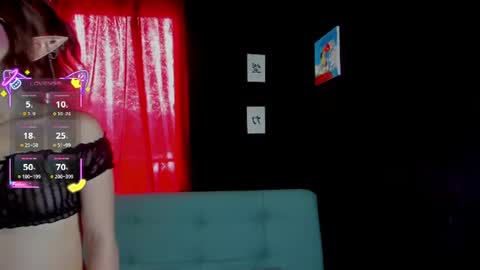 Snapshot of candycloud__ chatting on June 2026 06:10:01 PM Mila online show from June 2026 06:10:01 PM