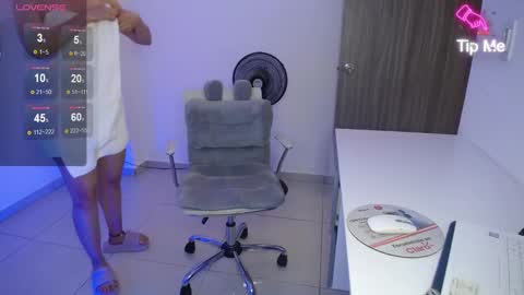 Candy Dowson online show from January 2025 10:24:01 PM