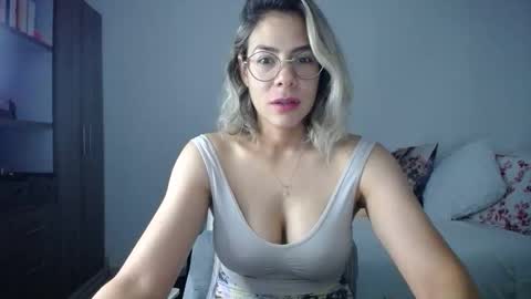 Snapshot of candydowson1 chatting on June 2026 10:10:01 AM Candy Dowson online show from June 2026 10:10:01 AM