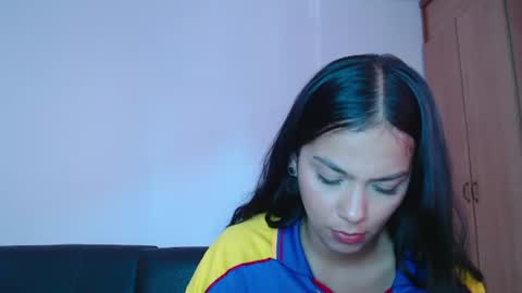 Sara online show from August 2026 09:39:02 PM