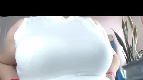 Snapshot of candyhottetiana chatting on May 2026 04:04:02 PM tatiana online show from May 2026 04:04:02 PM