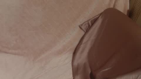 Snapshot of candylady136 chatting on February 2026 06:40:02 AM say meow and send tip online show from February 2026 06:40:02 AM