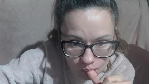 Snapshot of candylady136 chatting on February 2026 04:00:01 PM say meow and send tip online show from February 2026 04:00:01 PM