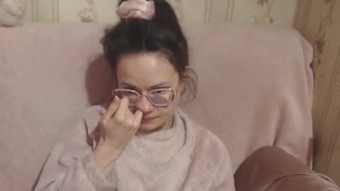 Snapshot of candylady136 chatting on March 2026 12:18:01 PM say meow and send tip online show from March 2026 12:18:01 PM