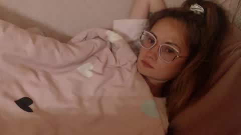 Snapshot of candylady136 chatting on June 2026 04:00:01 PM say meow and send tip online show from June 2026 04:00:01 PM
