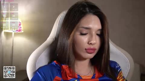 Anna online show from December 2025 03:20:04 PM