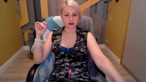 CandyLons online show from March 2025 09:33:02 AM