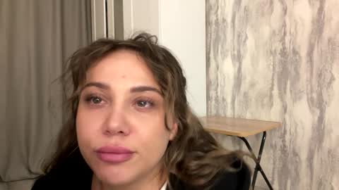 Snapshot of candymini chatting on November 2025 02:17:01 PM candymini online show from November 2025 02:17:01 PM