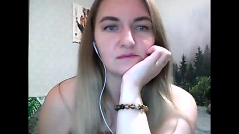 Daisy online show from September 2025 08:42:01 PM