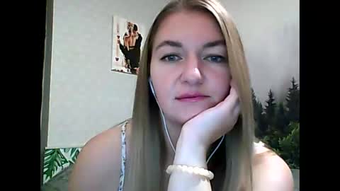 Daisy online show from October 2025 09:26:02 PM