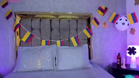 Snapshot of candys_victoria chatting on June 2026 05:12:01 AM Candys Victoria online show from June 2026 05:12:01 AM