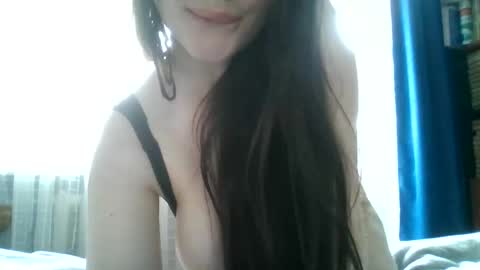 Snapshot of candyxdiamond chatting on May 2026 06:42:02 AM CandyXDiamond online show from May 2026 06:42:02 AM