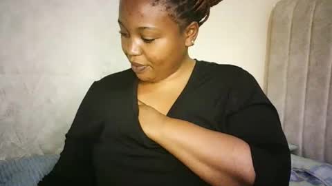 candyXLO online show from September 2025 05:51:02 PM