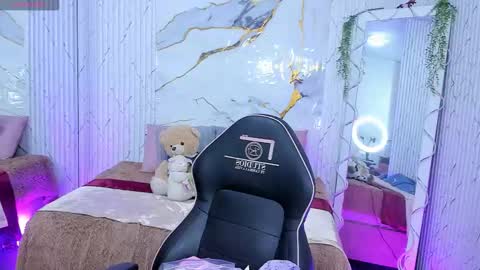 CANDYY online show from March 2026 11:38:01 AM