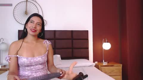 CANELA  online show from January 2025 08:43:02 PM