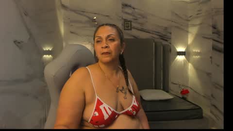 Canndy Evanns online show from December 2024 08:11:01 AM