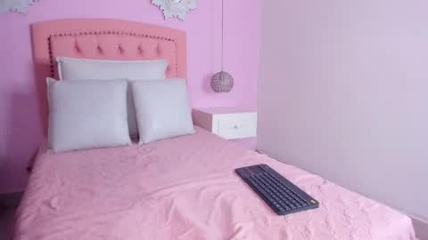 cannelasmith online show from September 2025 07:38:01 PM