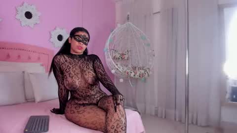 cannelasmith online show from October 2025 07:31:01 PM