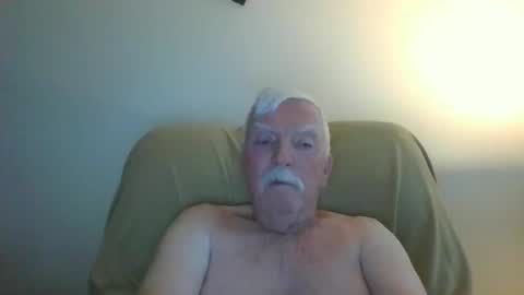 Snapshot of capecod21 chatting on November 2025 01:03:01 PM capecod21 online show from November 2025 01:03:01 PM