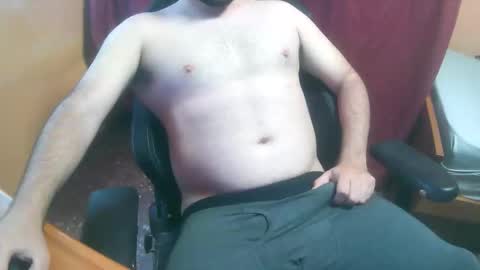 Snapshot of capitan_omg chatting on May 2026 12:02:01 PM Capitan OMG online show from May 2026 12:02:01 PM