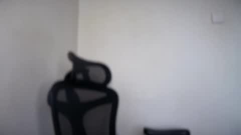 Emma online show from March 2026 07:13:02 AM