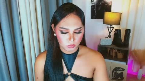 Snapshot of caprize_diva chatting on July 2026 02:49:01 AM caprize_diva online show from July 2026 02:49:01 AM