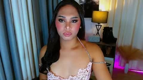 Snapshot of caprize_diva chatting on July 2026 02:07:02 AM caprize_diva online show from July 2026 02:07:02 AM