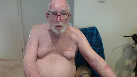 Snapshot of capt5105 chatting on October 2025 11:04:01 PM capt5105 online show from October 2025 11:04:01 PM