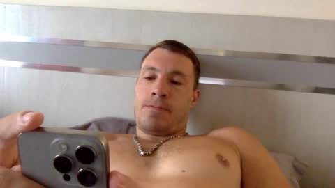 follow my twitter  online show from November 2025 04:00:01 AM