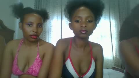 Snapshot of carababey chatting on February 2025 06:02:01 AM carababey online show from February 2025 06:02:01 AM