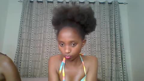 Snapshot of carababey chatting on February 2025 03:23:01 AM carababey online show from February 2025 03:23:01 AM