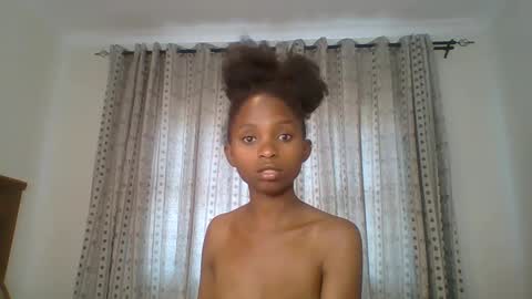 Snapshot of carababey chatting on March 2025 08:27:01 AM carababey online show from March 2025 08:27:01 AM