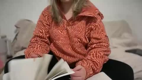 Cara Bou online show from February 2026 02:53:02 AM