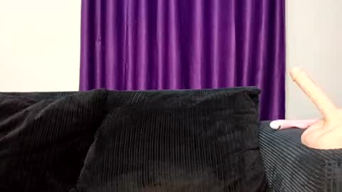 Snapshot of caramel_drip1 chatting on July 2026 09:16:01 PM caramel_drip1 online show from July 2026 09:16:01 PM