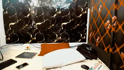 caramelminxx_ online show from July 2026 08:21:01 AM